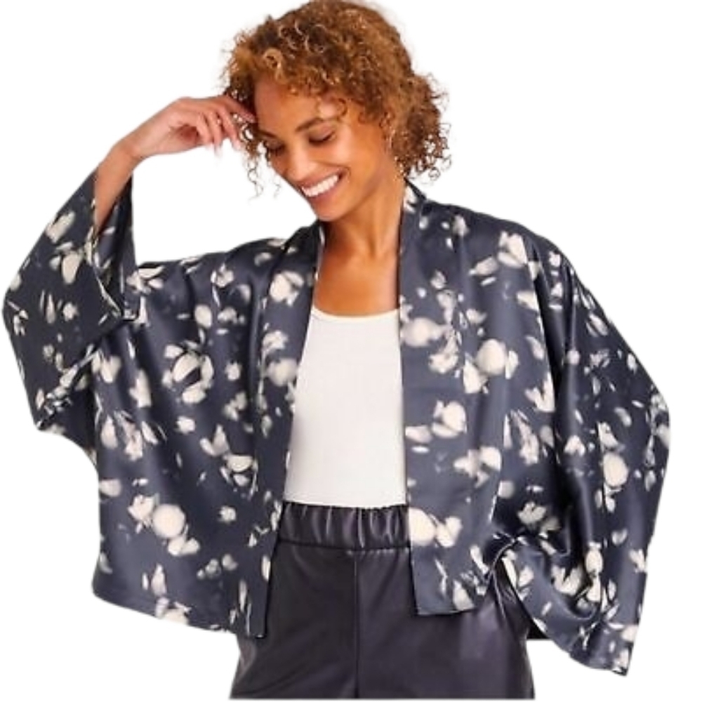 A NEW DAY cropped kimono jacket cardigan OS